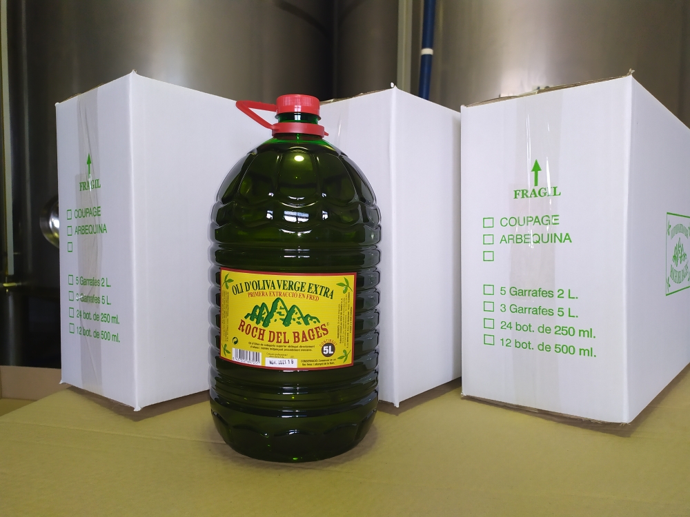 Compra familiar o col.lectiva. 9 garrafes de 5 litres d’oli d’oliva verge extra cupatge (3 caixes) collita 2022/2023